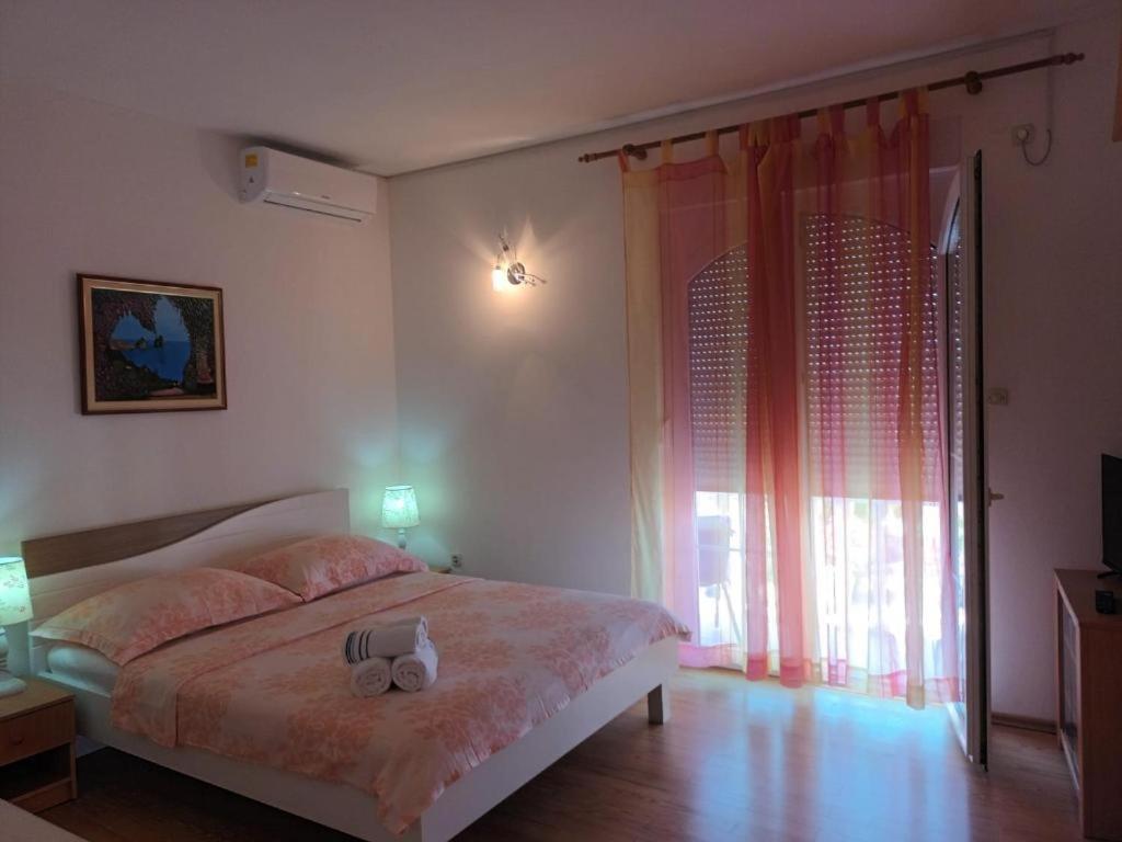 Studio Apartments Marica โบรดาริตซา ภายนอก รูปภาพ