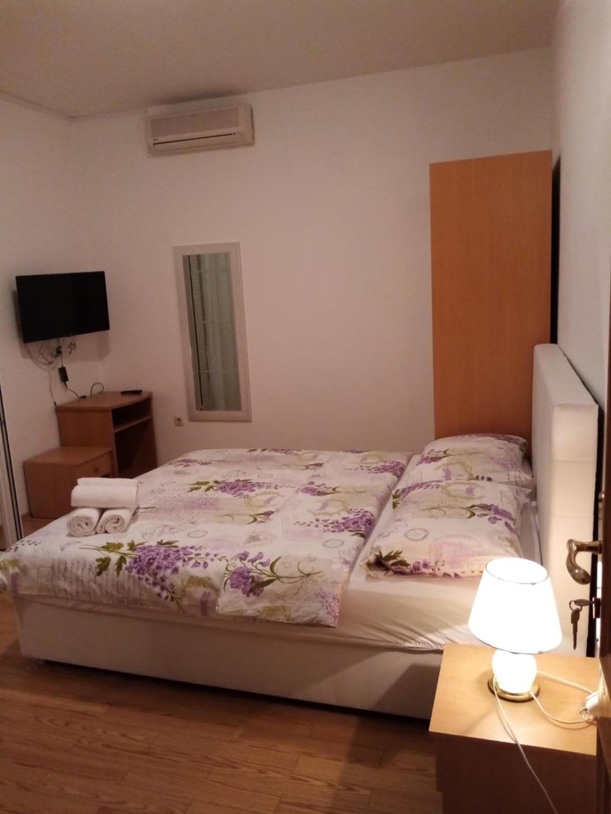 Studio Apartments Marica โบรดาริตซา ภายนอก รูปภาพ